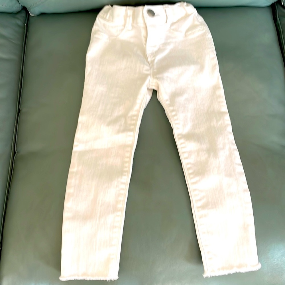 Old Navy white stretch jeans -3T
